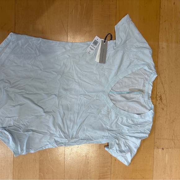 NWT The Group Babaton Light Blue t shirt - Picture 2 of 2